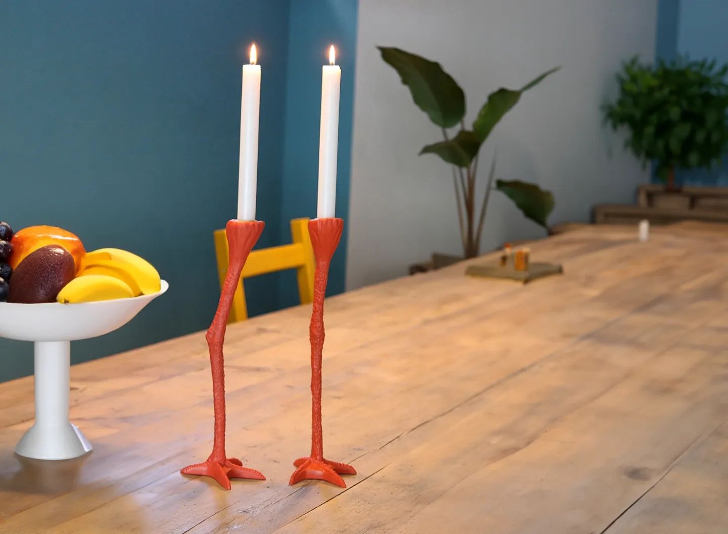 "Adding a cozy glow to this gray day with our charming Long Legs candle holders "🕯️...
#longlegs #candleholders #uniquedesigns #homedecorideas #interiordesign #homeaccessories #jasmindjerzic #orangecandleholders #art